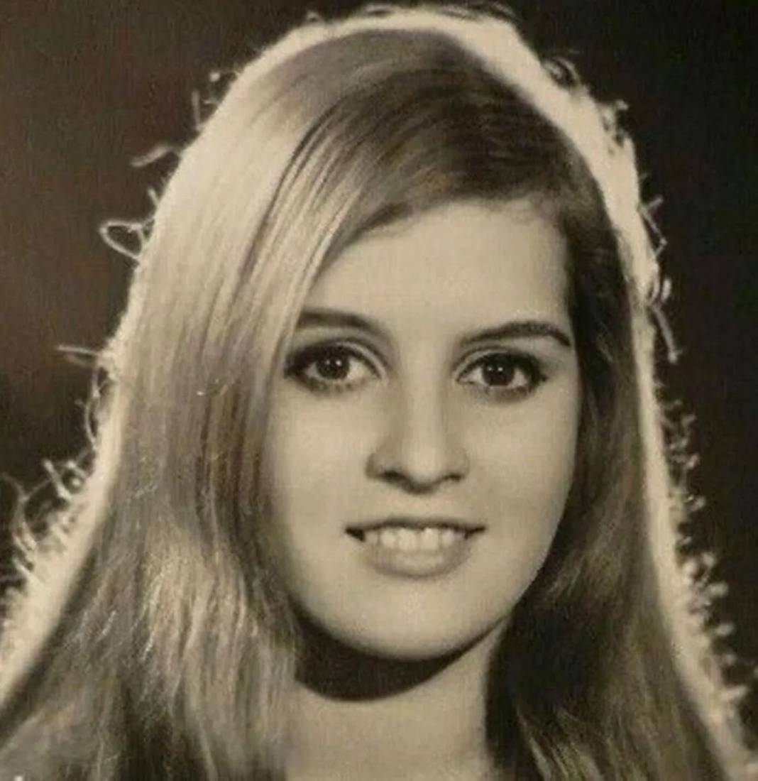 Hülya Koçyiğit'in kardeşi de meğer Yeşilçam'ın yıldızıymış! Üstelik ablasından önce oyuncu olmuş 4